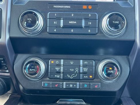 Used 2020 Ford F350 Limited AWD/4WD image 24