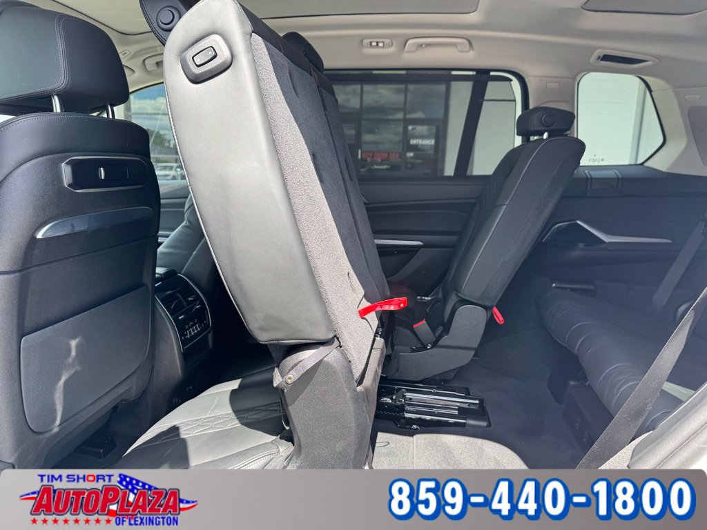 Used 2025 BMW X7 xDrive40i AWD/4WD image 46