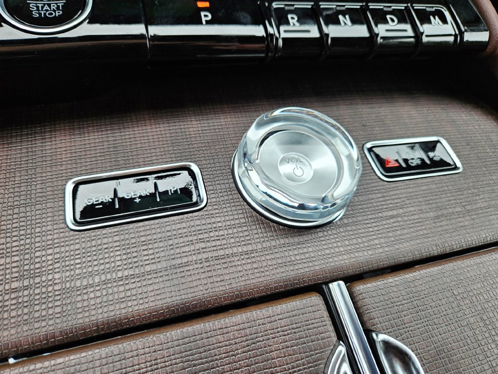 New 2027 Lincoln Navigator Reserve AWD/4WD image 29