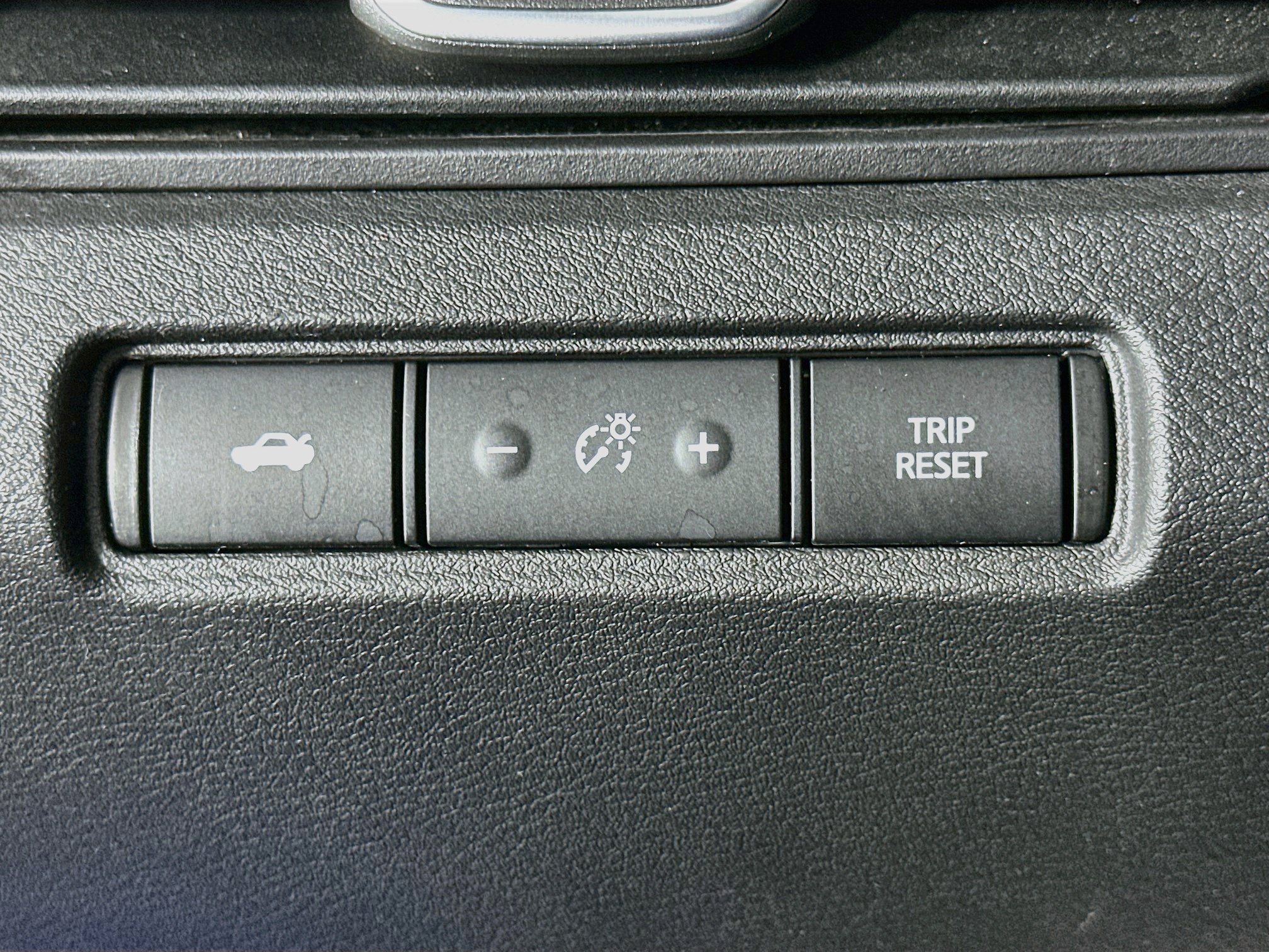 Used 2025 Nissan Altima 2.5 SV FWD image 17