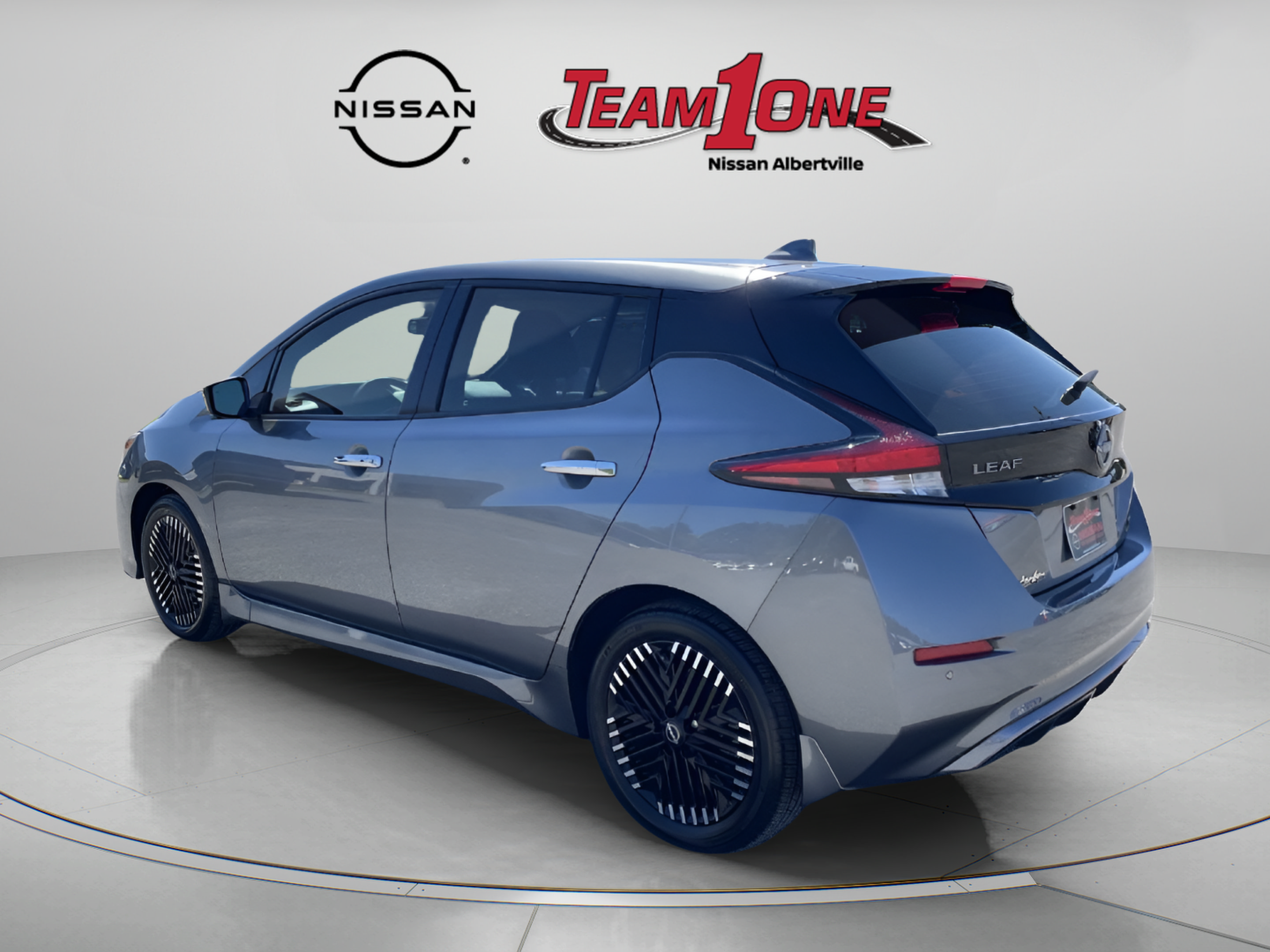 Used 2023 Nissan Leaf SV Plus FWD image 6