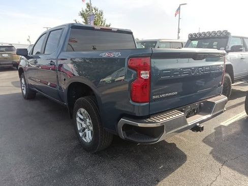 Used 2024 Chevrolet Silverado 1500 LT AWD/4WD image 3