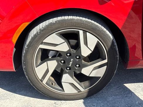 Used 2023 Kia Soul GT-Line w/ GT-Line Technology Package FWD image 25