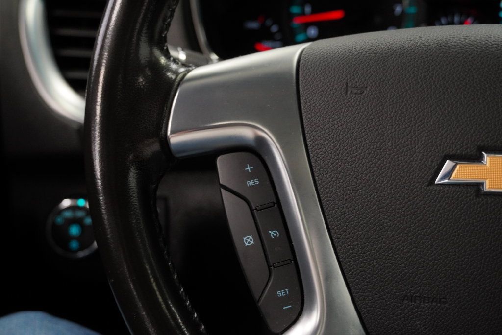 Used 2016 Chevrolet Traverse LT AWD/4WD image 33