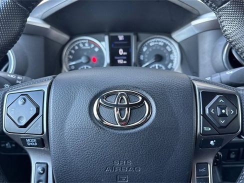 Used 2022 Toyota Tacoma Limited image 36