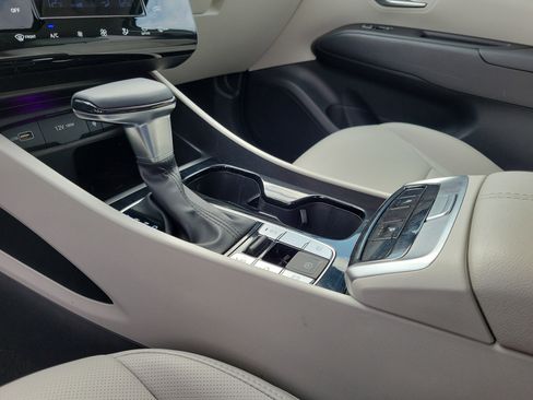 Used 2024 Hyundai Tucson SEL w/ Convenience Package image 28