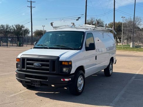 Used 2011 Ford E-250 and Econoline 250 w/ PWR Group image 3