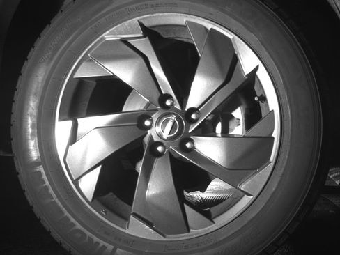 Used 2025 Nissan Rogue SV image 13