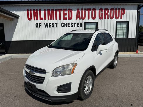 Used 2015 Chevrolet Trax LT w/ LPO, Cargo Package FWD image 1