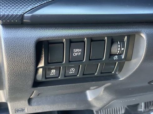 Used 2021 Subaru Forester image 16