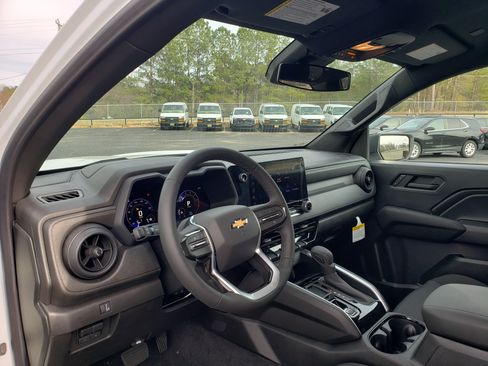 New 2026 Chevrolet Colorado W/T RWD image 31
