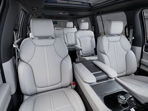 New 2026 Jeep Grand Wagoneer 4WD image 16