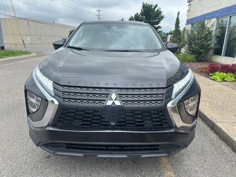 Used 2024 Mitsubishi Eclipse Cross LE AWD/4WD image 9