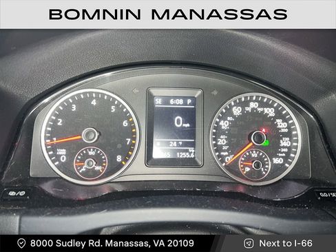 Used 2016 Volkswagen Tiguan R-Line image 10