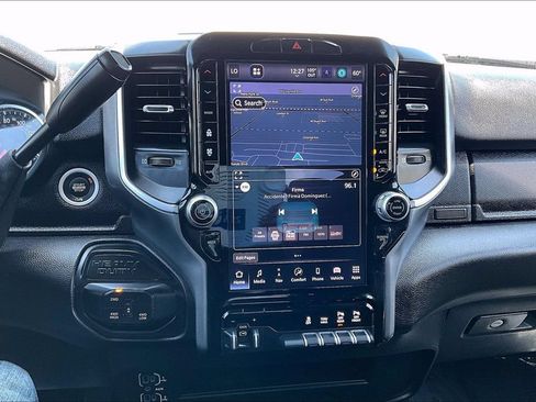 Certified 2025 RAM 2500 Big Horn AWD/4WD image 36