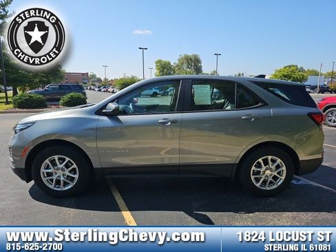 Used 2023 Chevrolet Equinox LS image 8