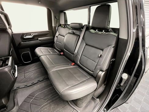 Used 2024 Chevrolet Silverado 2500 LTZ w/ LTZ Convenience Package image 27