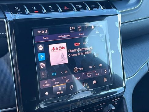 New 2025 Jeep Grand Cherokee Altitude image 15