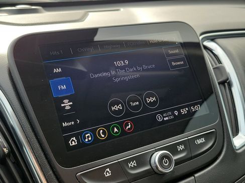 Used 2024 Chevrolet Malibu LT w/ Midnight Edition image 17