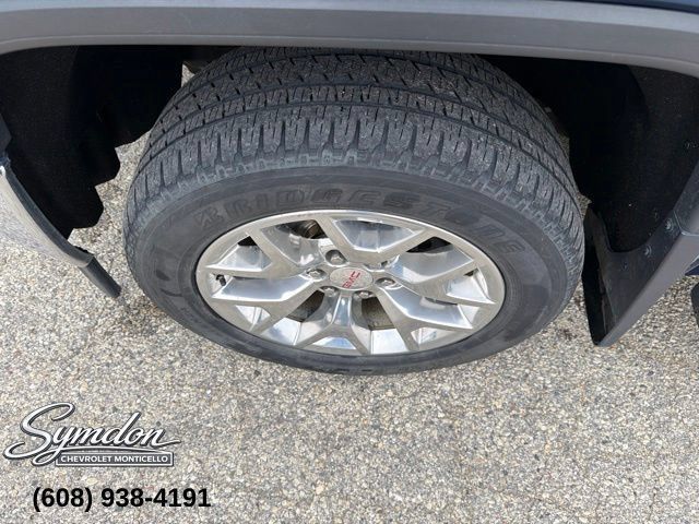 Used 2015 GMC Sierra 1500 SLT w/ SLT Crew Cab Value Package AWD/4WD image 24