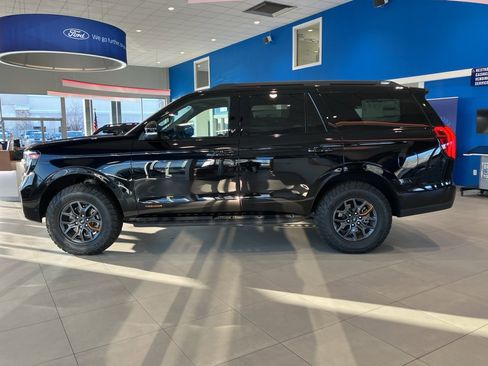 New 2025 Ford Expedition Tremor image 4