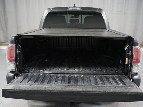 Used 2021 Toyota Tacoma TRD Sport w/ Technology Package RWD image 34