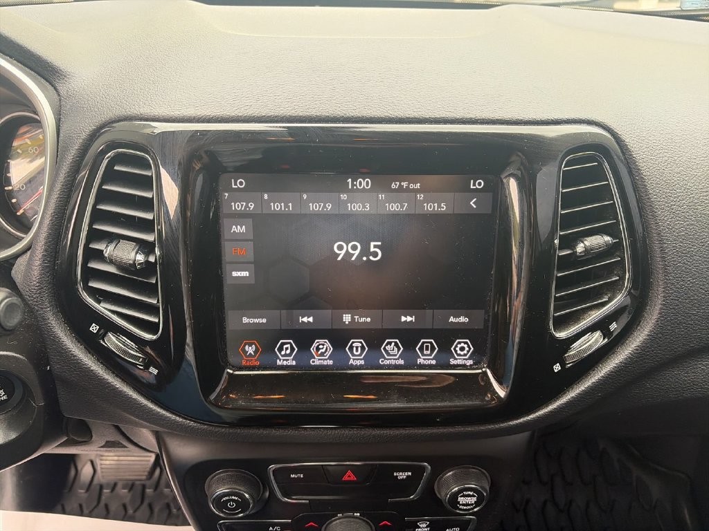 Used 2020 Jeep Compass Limited AWD/4WD image 15