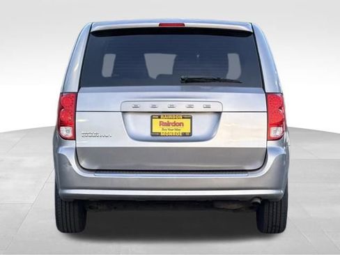 Used 2013 Dodge Grand Caravan American Value Package image 8