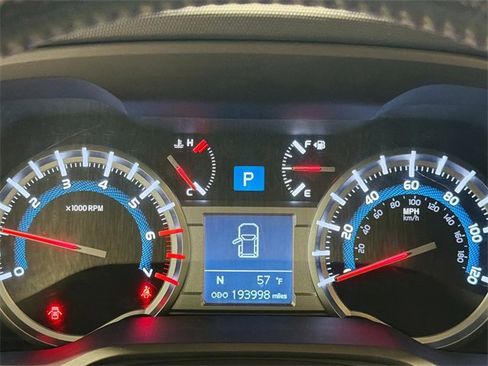 Used 2014 Toyota 4Runner Limited image 10