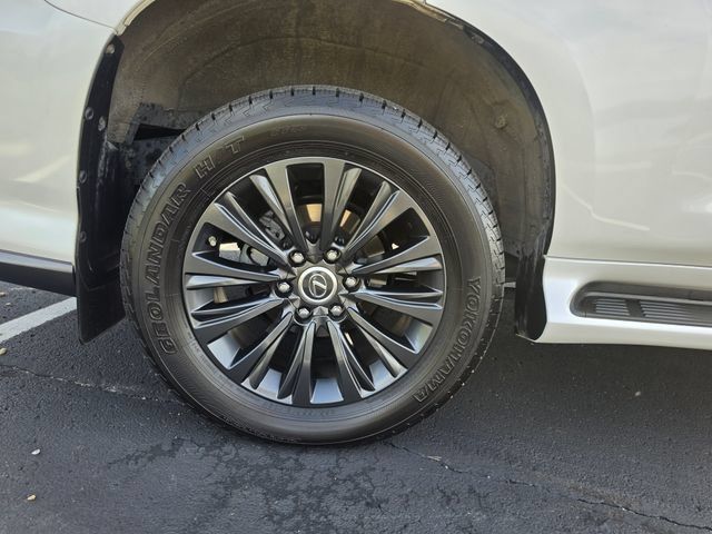 Used 2022 Lexus GX 460 Premium w/ Accessory Package AWD/4WD image 6
