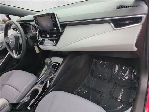 Certified 2021 Toyota Corolla SE FWD image 20