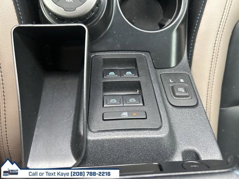 Used 2024 Ford Bronco Wildtrak image 26