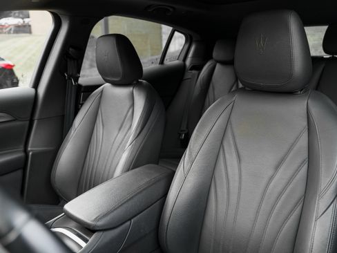 Used 2023 Maserati Grecale GT AWD/4WD image 20