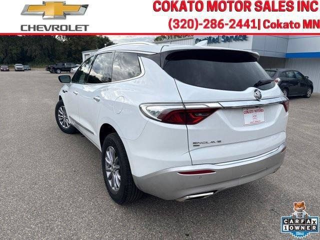 Used 2023 Buick Enclave Essence AWD/4WD image 5
