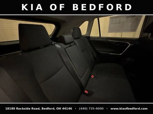 Used 2023 Toyota RAV4 LE AWD/4WD image 21