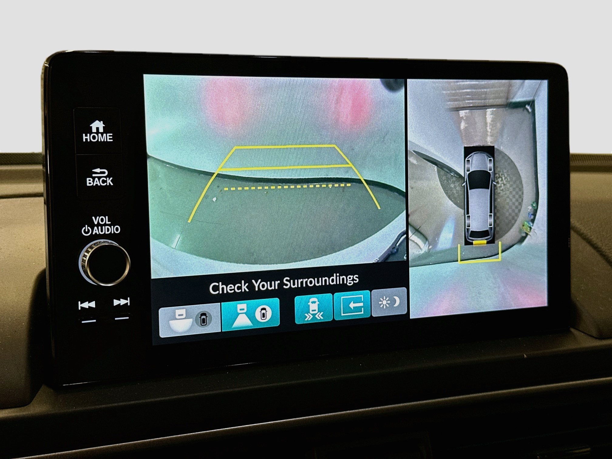 Used 2025 Honda Pilot Elite image 23