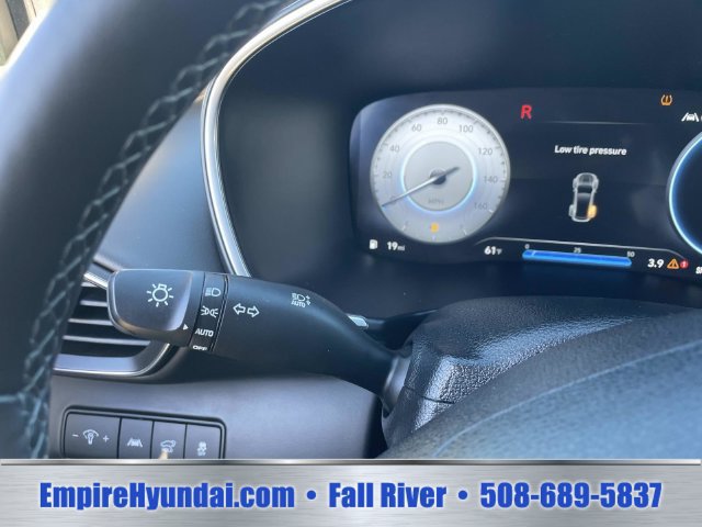 Used 2023 Hyundai Santa Fe Limited w/ Cargo Package AWD/4WD image 32