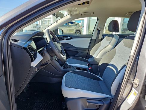 New 2026 Volkswagen Taos S image 10