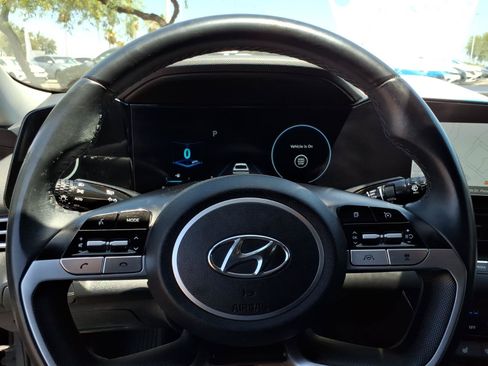Used 2023 Hyundai Elantra SEL w/ Convenience Package FWD image 26