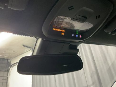 New 2025 Buick Envista Avenir image 26