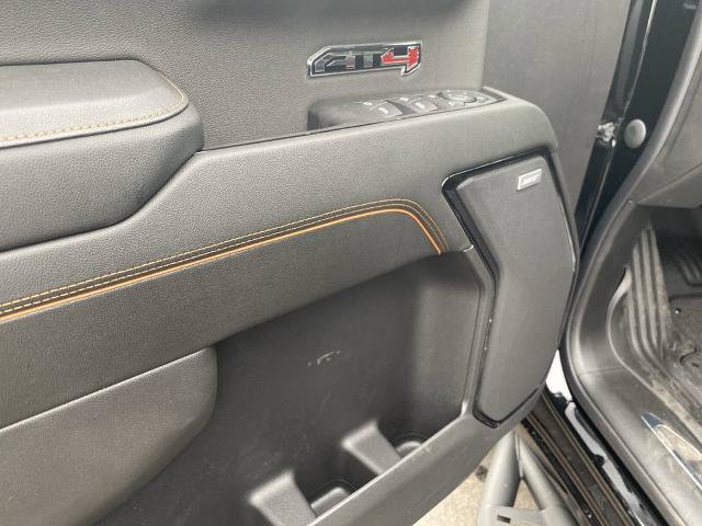 Used 2024 GMC Sierra 1500 AT4 w/ Technology Package AWD/4WD image 16