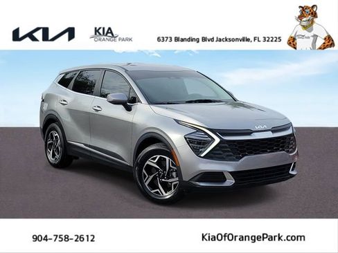 Used 2025 Kia Sportage LX FWD image 1