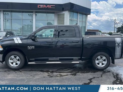 Used 2019 RAM 1500 Classic SLT w/ Luxury Group AWD/4WD image 6