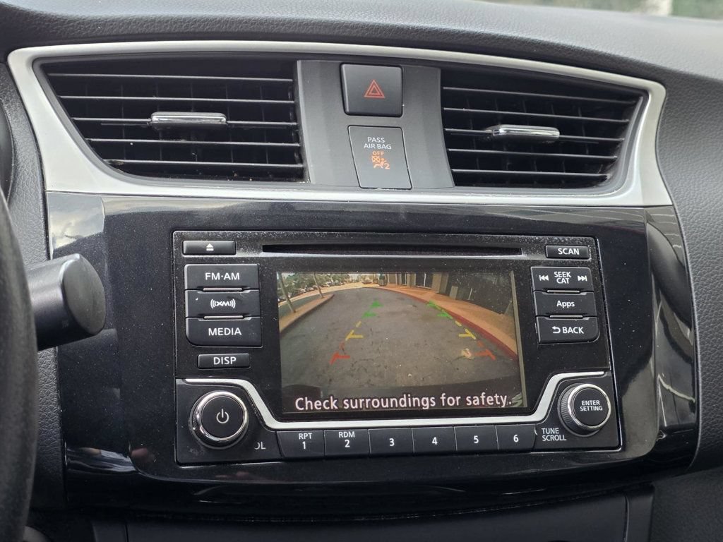 Used 2016 Nissan Sentra SV FWD image 12