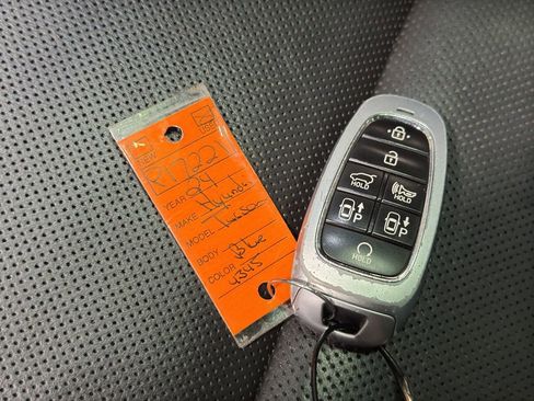 Used 2024 Hyundai Tucson Limited image 44