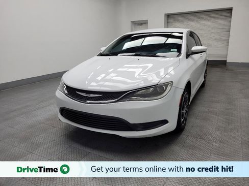 Used 2016 Chrysler 200 LX image 1