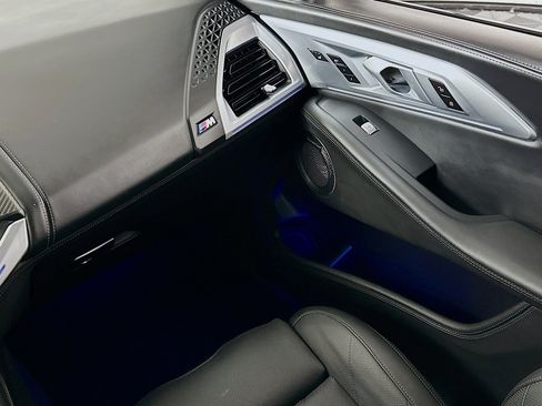 Used 2023 BMW XM image 22