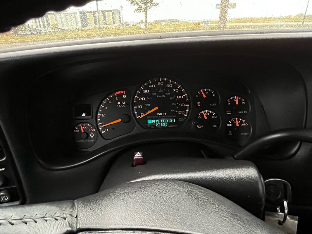 Used 2001 GMC Sierra 2500 4x4 Crew Cab HD w/ Convenience Plus Group image 17