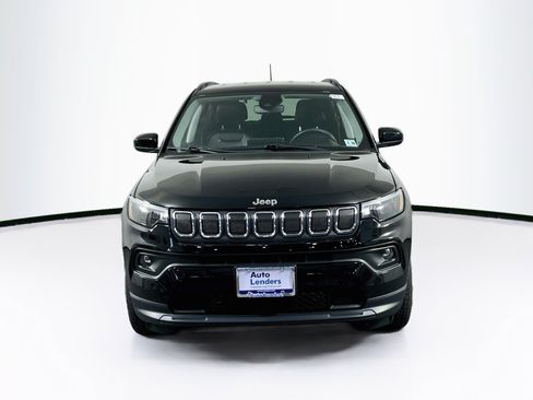 Used 2022 Jeep Compass Latitude AWD/4WD image 2