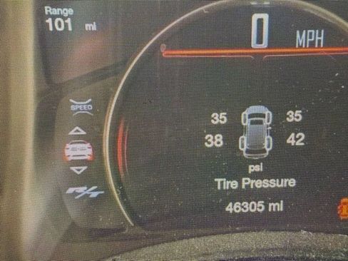 Used 2023 Dodge Durango R/T RWD image 5